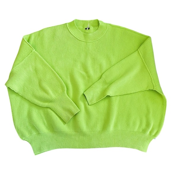 Free People oversized sweater like new - Picture 2 of 4